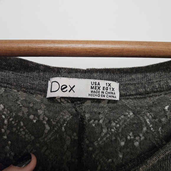 Forest Green Knit Tunic with Lace Back and Hem Detail - Picture 3 of 4